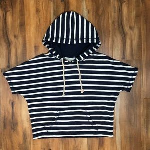 OLIVE & OAK | Striped Short Sleeve Sweater